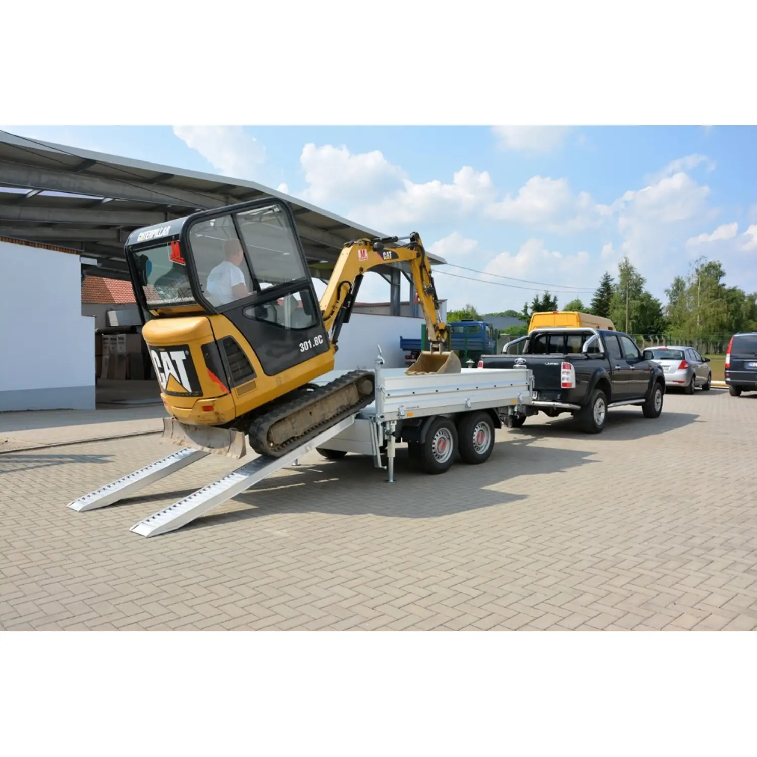 STEMA - 3-Seiten-Kipper TRIUS - SHDK O2 35-30-18.2 - mit ALU Bordwand und Elektropumpe - inkl. Lieferung