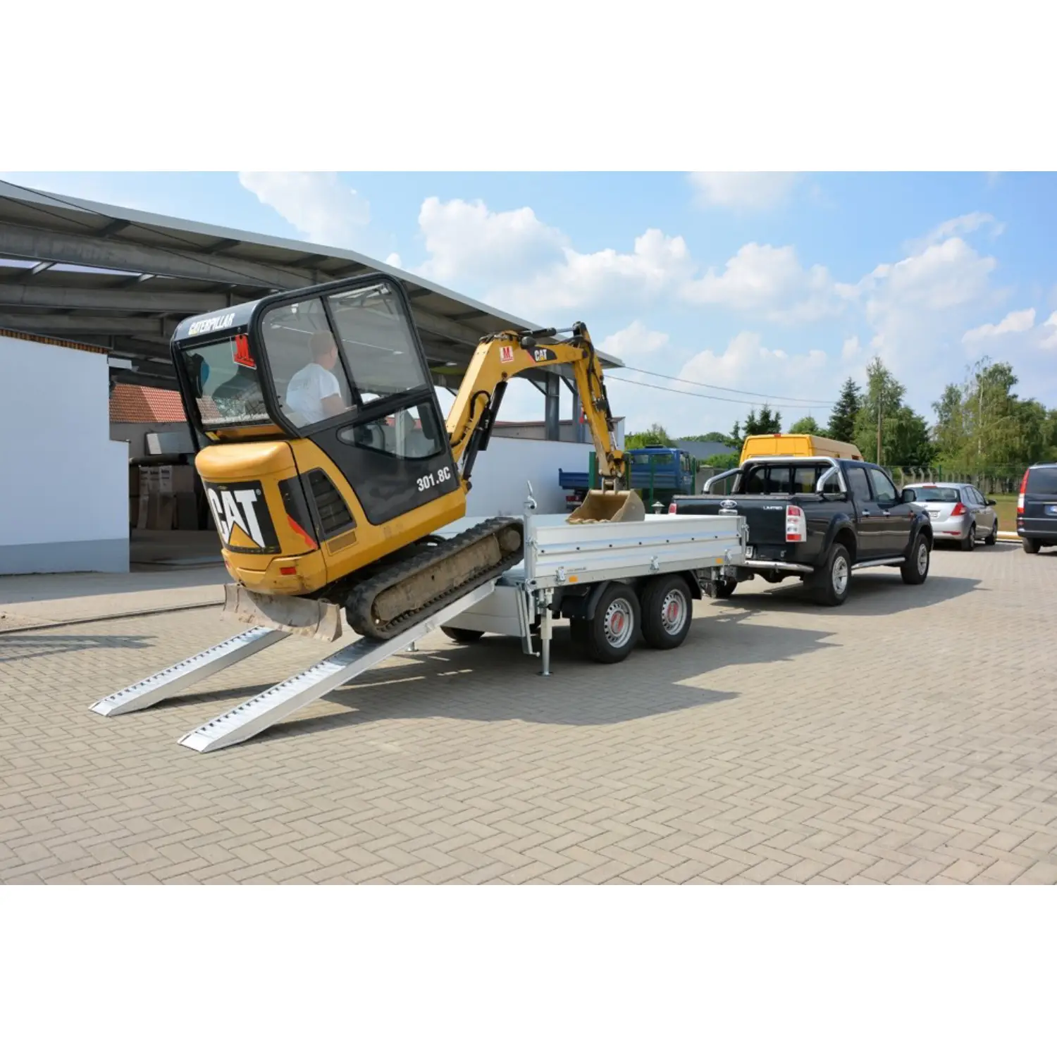 STEMA - 3-Seiten-Kipper TRIUS - SHDK O2 35-36-20.2 - mit ALU Bordwand, Elektropumpe und Zentralrohr - inkl. Lieferung