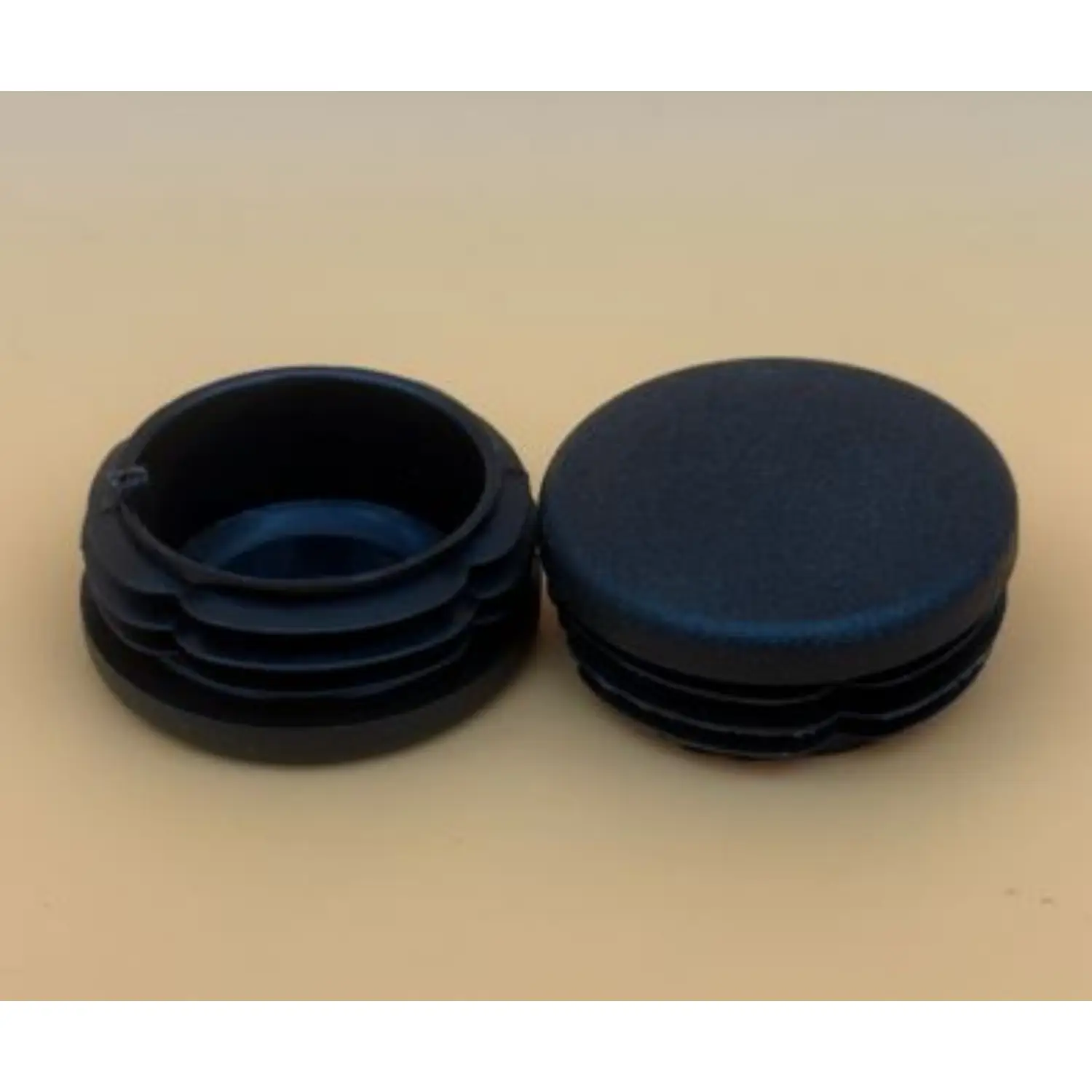 Lamellenstopfen aus Polyethylen für Rundrohre 25 Stück